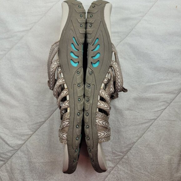 Skechers Outdoor Lifestyle Reggae Repetition tan slide sandals gorpcore beach 9 - Picture 6 of 11